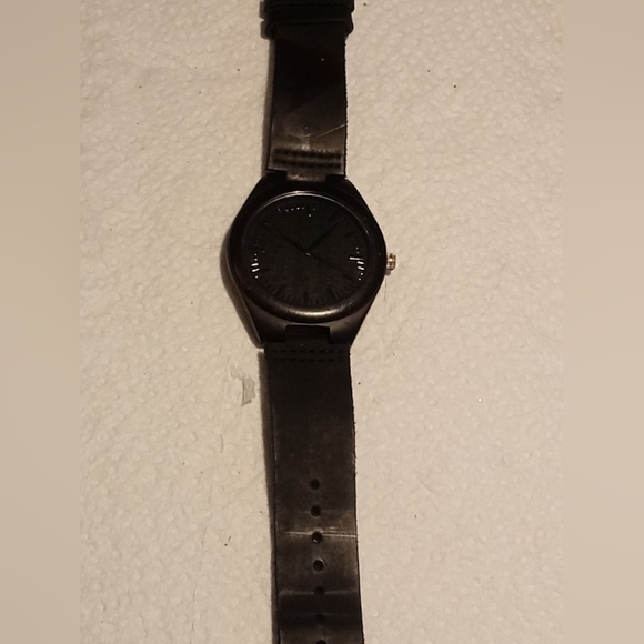 Black Leather Strap Wooden Watch With Husband Ingravment - Picture 1 of 4